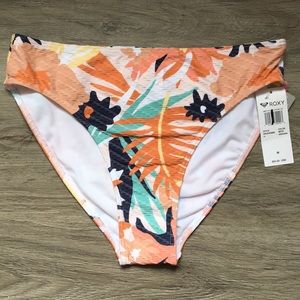 Roxy bathing suit bottoms, NWT, size medium
